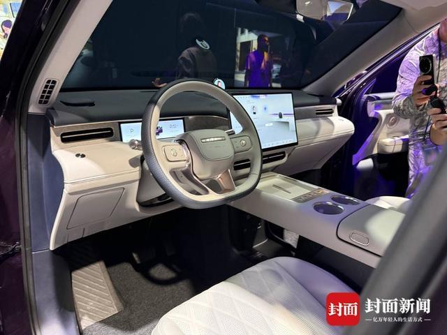 华为之后，字节也在深入汽车圈：荣威抢先落地豆包座舱助手