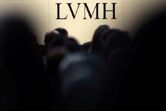 路威酩轩（LVMH）销售疲软	，给脆弱复苏的奢侈品行业蒙上阴影